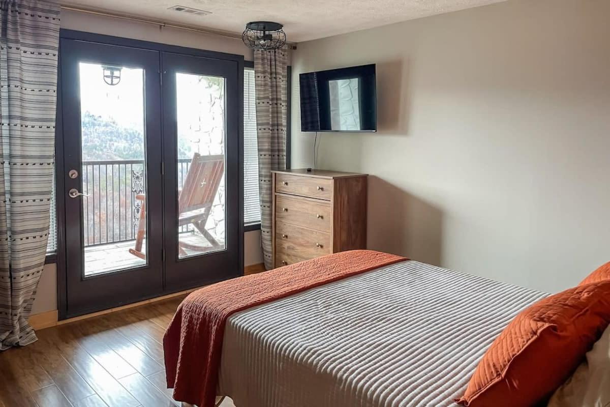Mountain Views At Dolly'S Castle Unit 7 Villa Sevierville Exteriör bild
