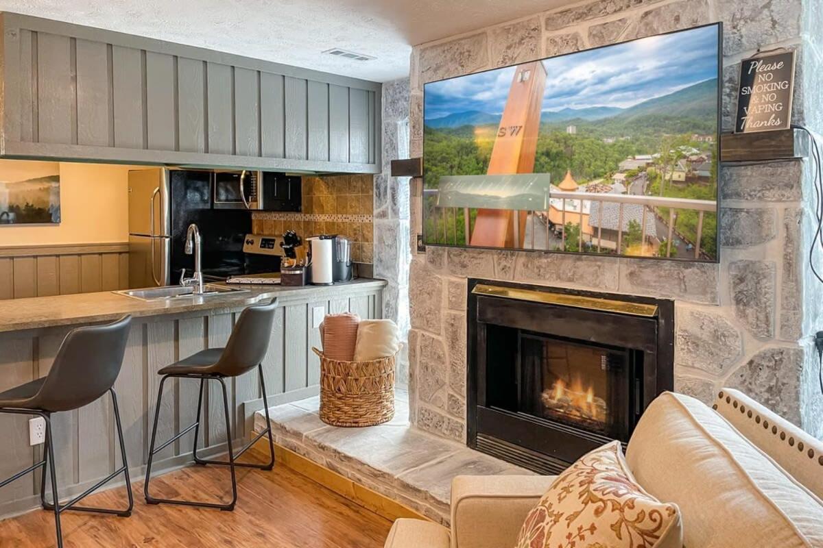 Mountain Views At Dolly'S Castle Unit 7 Villa Sevierville Exteriör bild