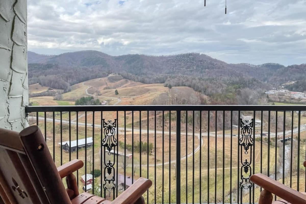 Mountain Views At Dolly'S Castle Unit 7 Villa Sevierville Exteriör bild